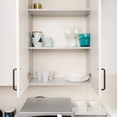 Apartment Atlas Arena Green Studio Lodz